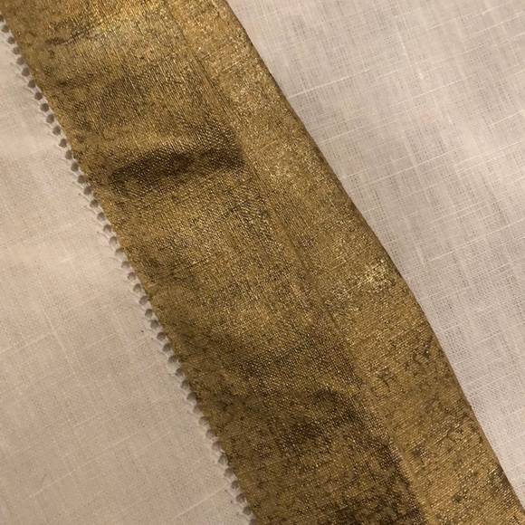 4 New Peggy Walz placemats - Picture 3 of 5